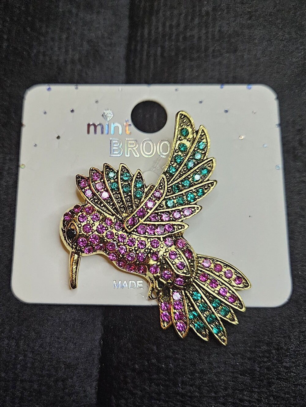 Hummingbird Brooch - Picture 8 of 9